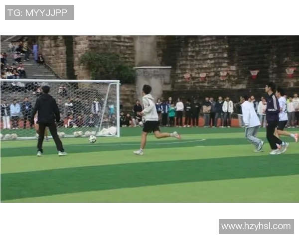 观看足球比赛能否亲眼见到球星并近距离感受赛事激情