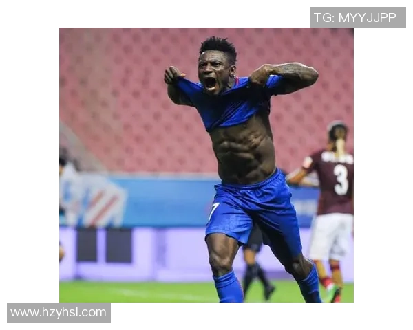 足球球星频繁光顾夜店引发热议网友猜测是否影响职业生涯